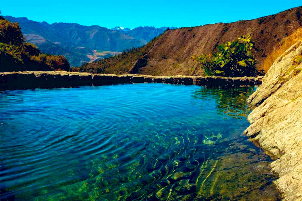 El Páramo + Aguas Termales De La Musuy